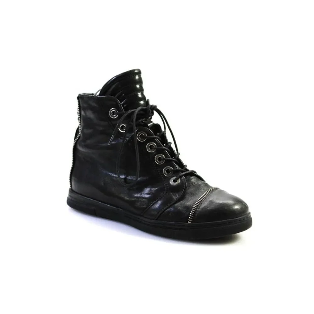 Stuart Weitzman Women's Round Toe Lace Up High Top Leather Sneakers Black Size 6